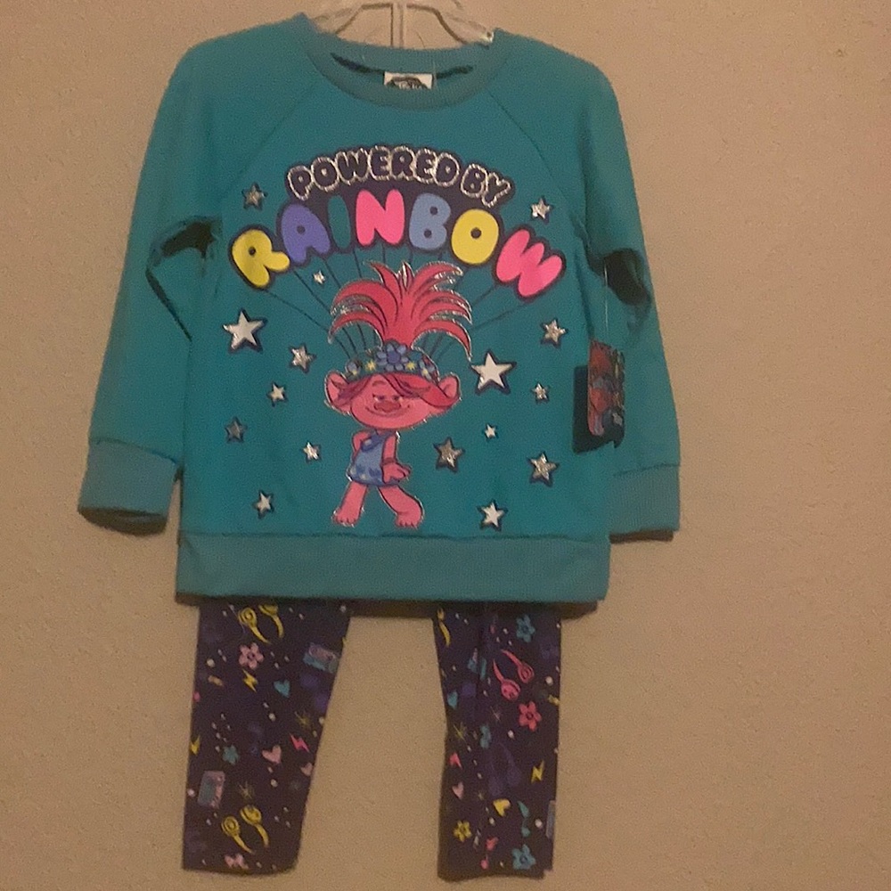 4T Dreamworks Troll’s Poppy 2 piece outfit